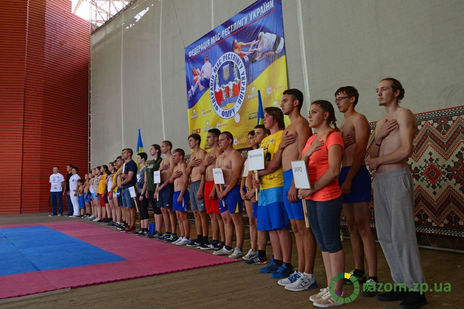 В Днепре определились сильнейшие мас-рестлеры Украины среди юношей и юниоров