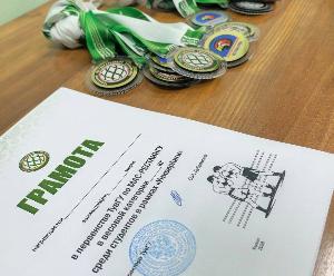 Студенты Тывы продолжают знакомство с мас-рестлингом