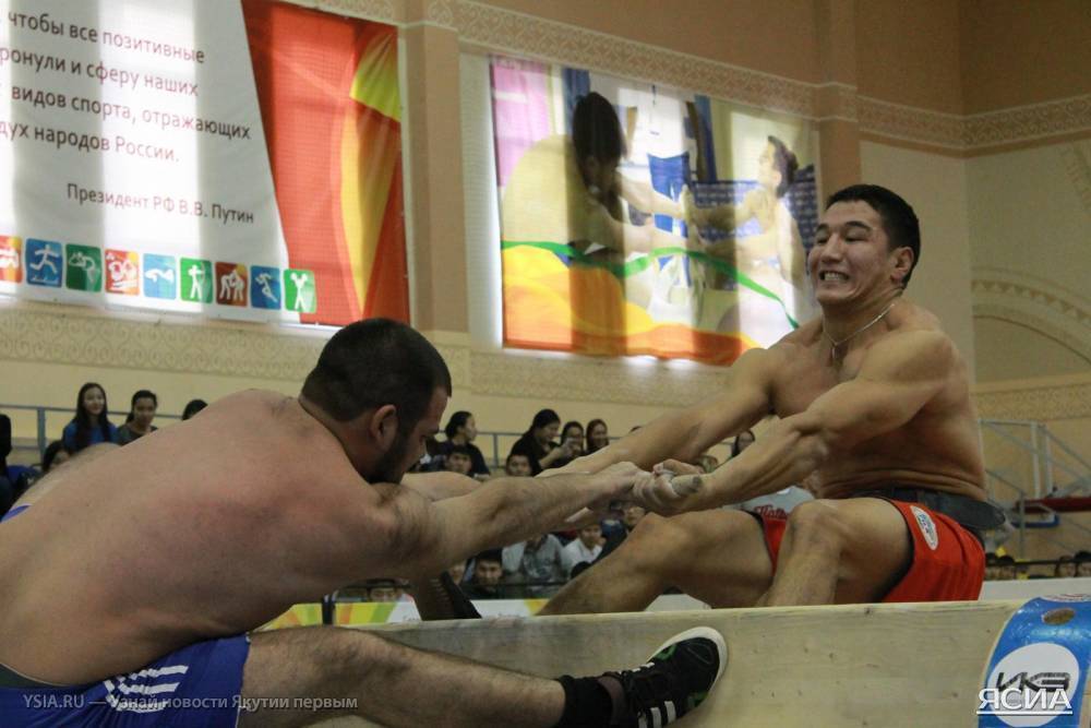 В программу фестиваля студенческого спорта в Крыму войдет якутский мас-рестлинг