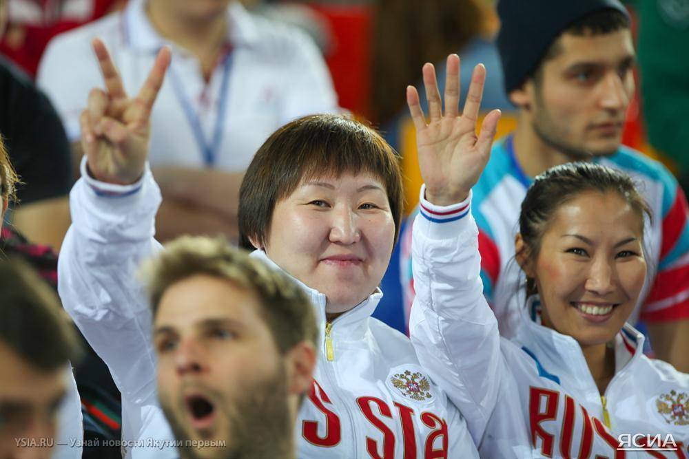 Первый круг чемпионата мира по мас-рестлингу: якутяне идут без потерь