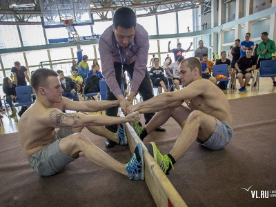 «Все началось с якутских энтузиастов…» – владивостокские студенты определили сильнейших в мас-рестлинге 