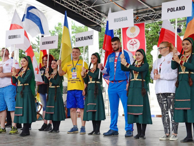 Сборная Украины по мас-рестлингу взяла первую в своей истории золотую медаль.