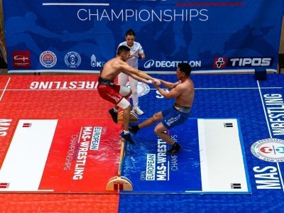 Павел Черноградский, Иван Галкин и Эльдана Болотбекова стали абсолютными чемпионами Европы по мас-рестлингу