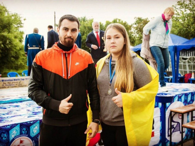 Девушка из Чувашии завоевала серебро на чемпионате России по мас-рестлингу 