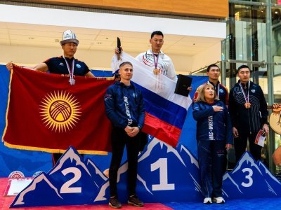 Павел Черноградский, Иван Галкин и Эльдана Болотбекова стали абсолютными чемпионами Европы по мас-рестлингу