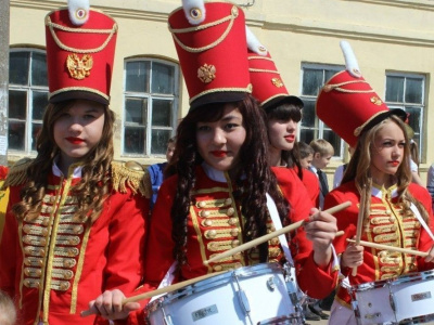 Главная барабанщица города Медыни - победительница Первенства России по мас-рестлингу