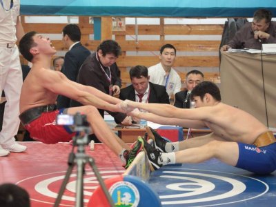 «Предякутскоолимпийский» чемпионат выдал путевки в Верхневилюйск