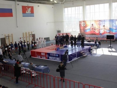 1 апреля – Чемпионат России по мас-рестлингу