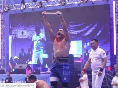 Реванши и сенсации. Мас-рестлеры Якутии завоевали еще шесть золотых медалей чемпионата России