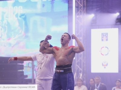 Реванши и сенсации. Мас-рестлеры Якутии завоевали еще шесть золотых медалей чемпионата России