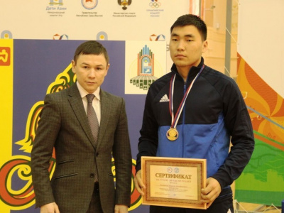 Чемпионы России по мас-рестлингу из Якутии получат по 200 тысяч рублей