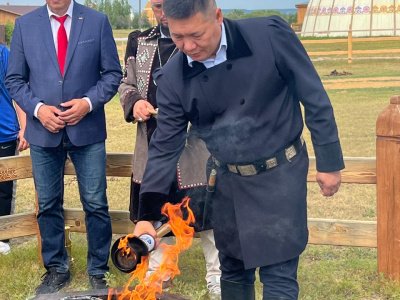 Огонь VII чемпионата мира по мас-рестлингу отправился в Монголию