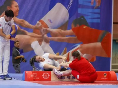 Глава Якутии Айсен Николаев открыл Чемпионат России по мас-рестлингу