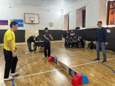 Студенты Тывы продолжают знакомство с мас-рестлингом