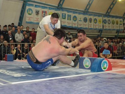 «Предякутскоолимпийский» чемпионат выдал путевки в Верхневилюйск