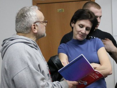 Сильнейшие мас-рестлеры из десяти российских регионов будут бороться за путевки на чемпионат России на мемориале олимпийского чемпиона Романа Дмитриева в Москве. 