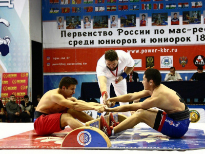 В составе юниорской сборной страны по мас-рестлингу появятся новые имена