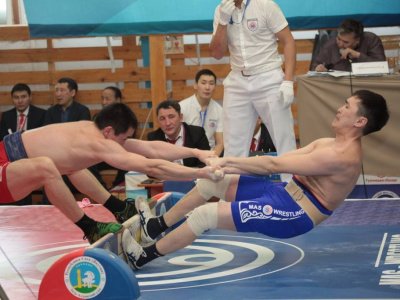 «Предякутскоолимпийский» чемпионат выдал путевки в Верхневилюйск