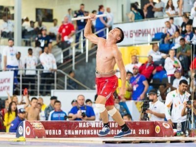 Из доски и палки. В Якутии придумали новый вид спорта. Как он стал популярен во всем мире?