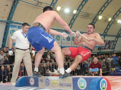 «Предякутскоолимпийский» чемпионат выдал путевки в Верхневилюйск