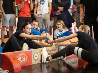 В Москве прошел турнир по мас-рестлингу среди студентов