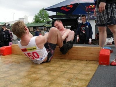 Открытый турнир по мас-рестлингу в рамках Фестиваля "Майский экстрим 2016".