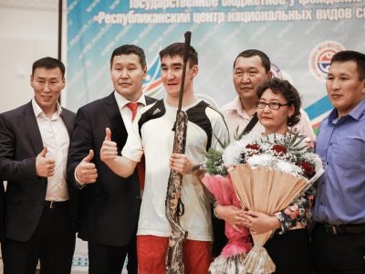 Абсолютный Чемпионат Якутии по мас-рестлингу памяти заслуженного тренера Федора Дегтярева. 