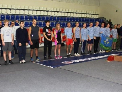 Олимпийский чемпион приветствовал молодых мас-рестлеров Подмосковья. Фото