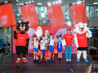 В Москве прошел Новогодний детский турнир по мас-рестлингу