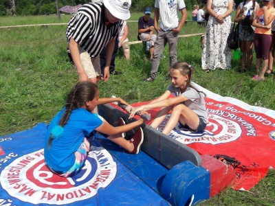 Селяне Забайкалья открывают для себя мас-рестлинг