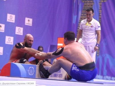 В финале он победил Ивана Галкина из Калужской области