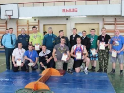 Соревнования по мас-рестлингу