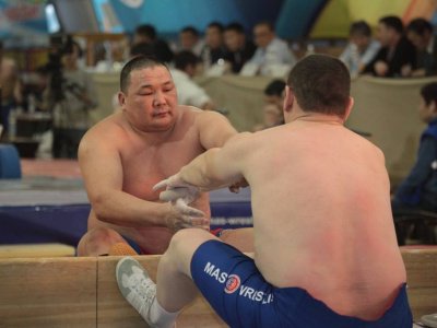 «Предякутскоолимпийский» чемпионат выдал путевки в Верхневилюйск