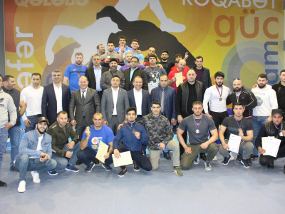 Кубок Азербайджана по мас-рестлингу состоялся в Баку