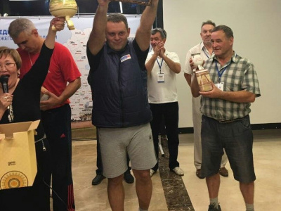 Состоялся «чемпионат России» по мас-рестлингу среди журналистов
