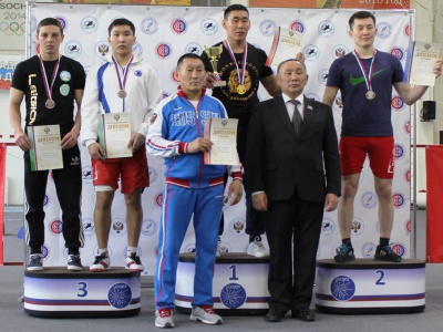 1 апреля – Чемпионат России по мас-рестлингу
