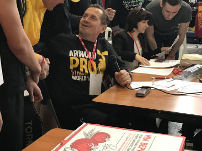 В канун Первомая в Москве прошла серия турниров по мас-рестлингу