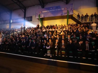 Глава Якутии Айсен Николаев открыл Чемпионат России по мас-рестлингу