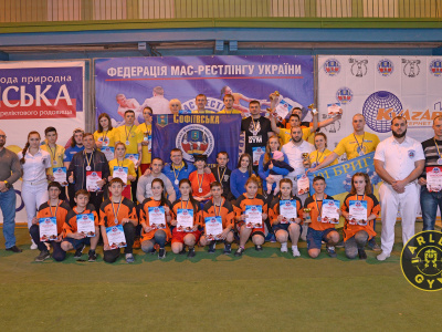 В Мелитополе прошел 3-й Кубок Украины по мас-рестлингу