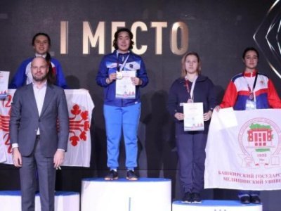 Якутские мас-рестлеры победили на всероссийских соревнованиях в Санкт-Петербурге