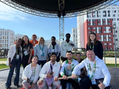Мас-рестлинг покорил участников Международного фестиваля молодежи!