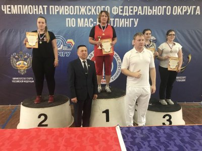 В Чебоксарах подвел итоги чемпионат Приволжского федерального округа по мас-рестлингу