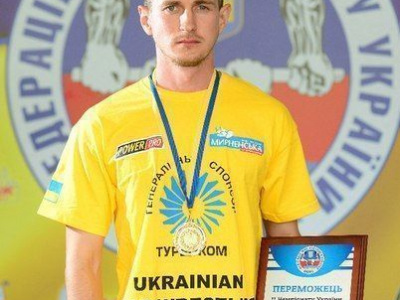 Сборная Украины по мас-рестлингу готова бороться за золото чемпионата Европы 