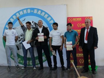 В Нальчике провели отбор на Первенство России по мас-рестлингу. Фото