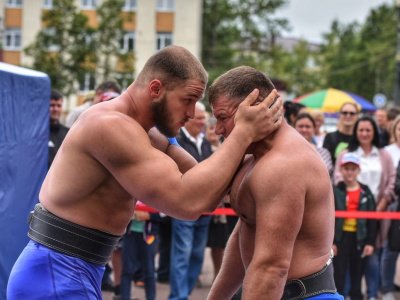 Сергей Фролкин и Татьяна Баишева - абсолютные чемпионы России по мас-рестлингу!