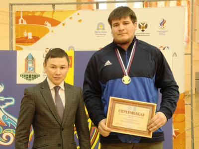Чемпионы России по мас-рестлингу из Якутии получат по 200 тысяч рублей
