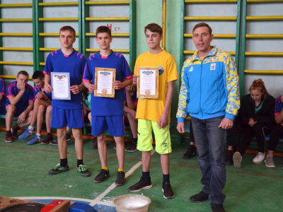 В Украине стартовали молодежные соревнования по мас-рестлингу
