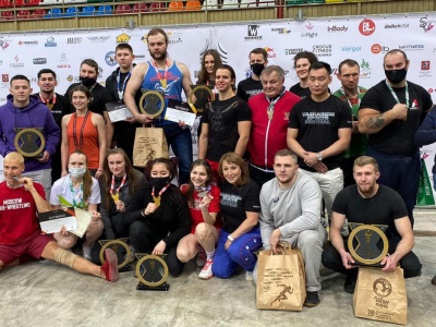 Yashankin Mas-Wrestling Cup собрал друзей в Лужниках