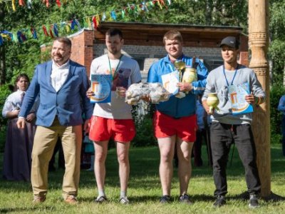 В Питере во время Ысыаха провели соревнования по мас-рестлингу 