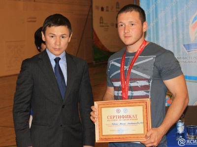 В Якутске чествовали чемпионов Европы по мас-рестлингу.